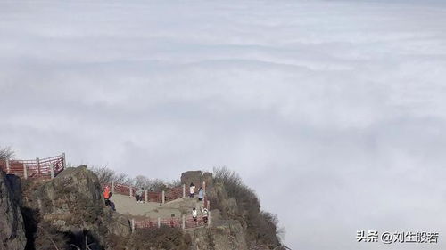 峨眉山深度游，探秘佛国仙境，体验心灵之旅