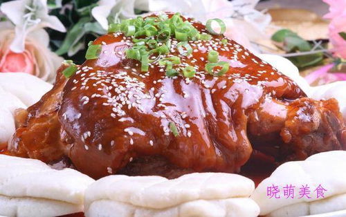 独家秘籍家常酱肘子，肉质酥烂、入口即化，让你大呼过瘾！