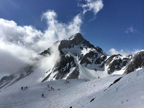 走进云南玉龙雪山，邂逅大自然的壮丽画卷